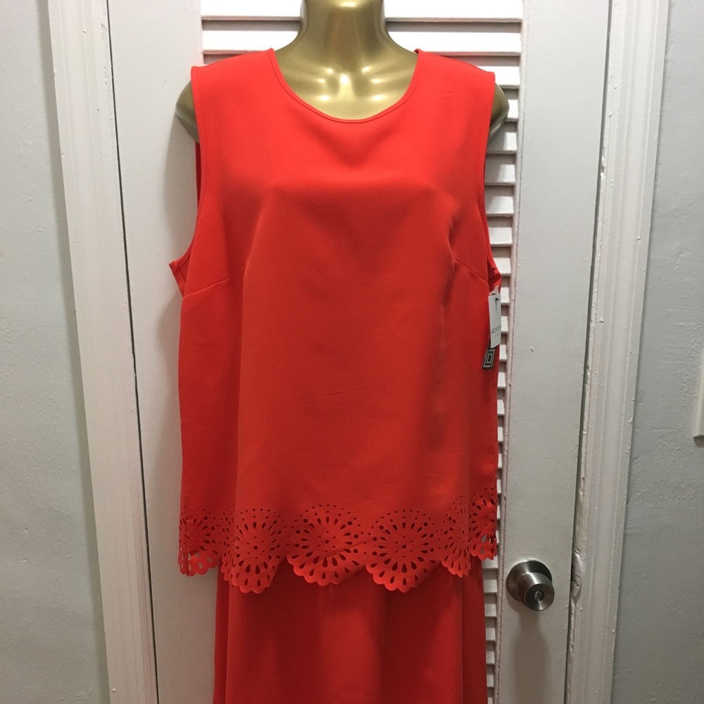 Liz Claiborne 2 piece set